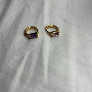 Small huggie earrings